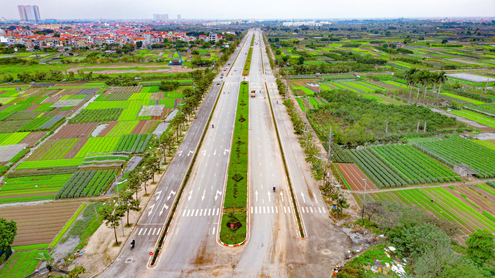 6-tien-do-thi-cong-du-an-dai-hon-33km-thuc-day-kinh-te-ca-vung-phia-tay-thu-do-1706521328190911922136-min