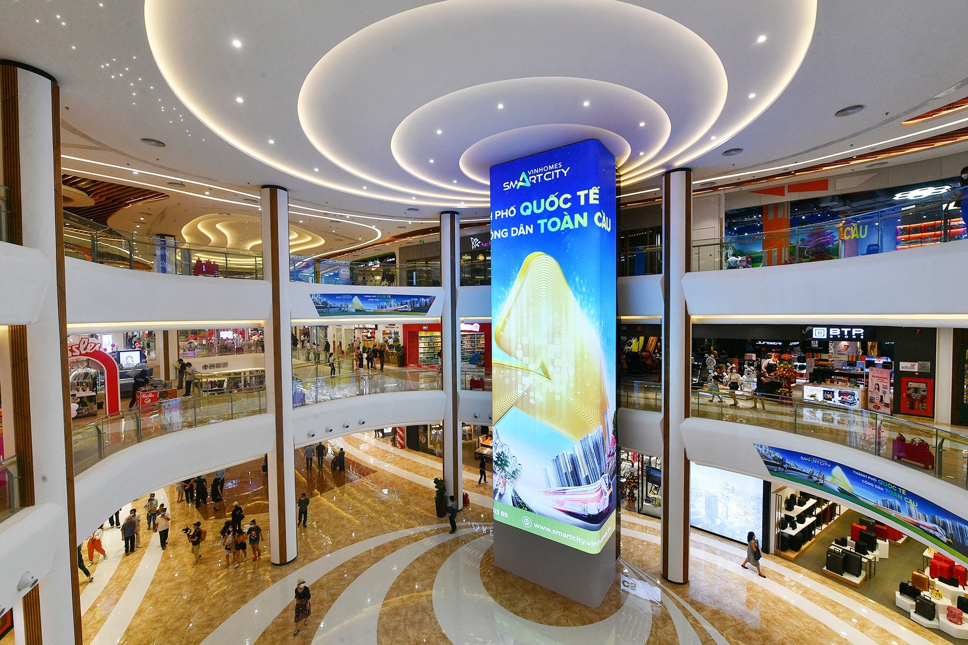 vincom-mega-mall-vinomes-wonder-park-dan-phuong (2)-min