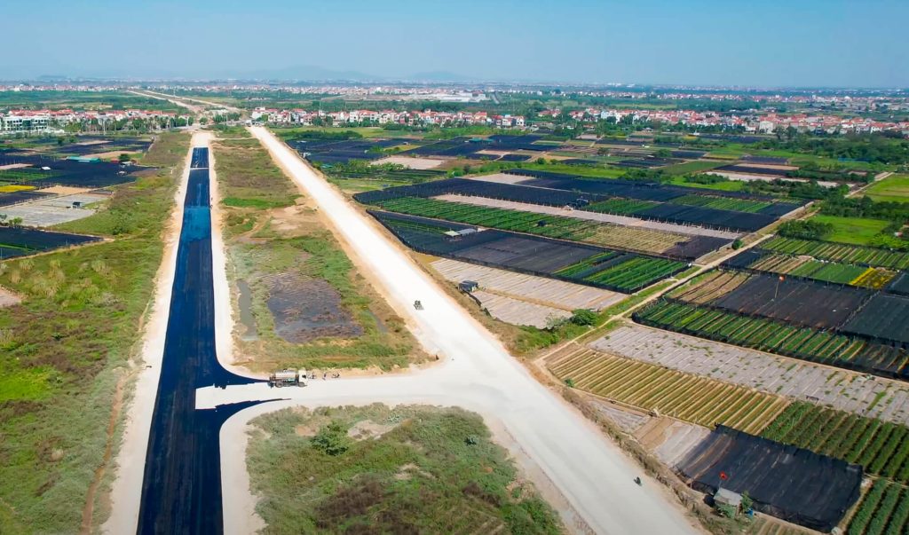 Hạ tầng xung quanh Vinhomes Đan Phượng - Bước đột phá biến vùng ven thành tâm điểm phát triển mới 4 Nhiều đoạn vành đai 4 qua Đan Phượng đã được trải nhựa.