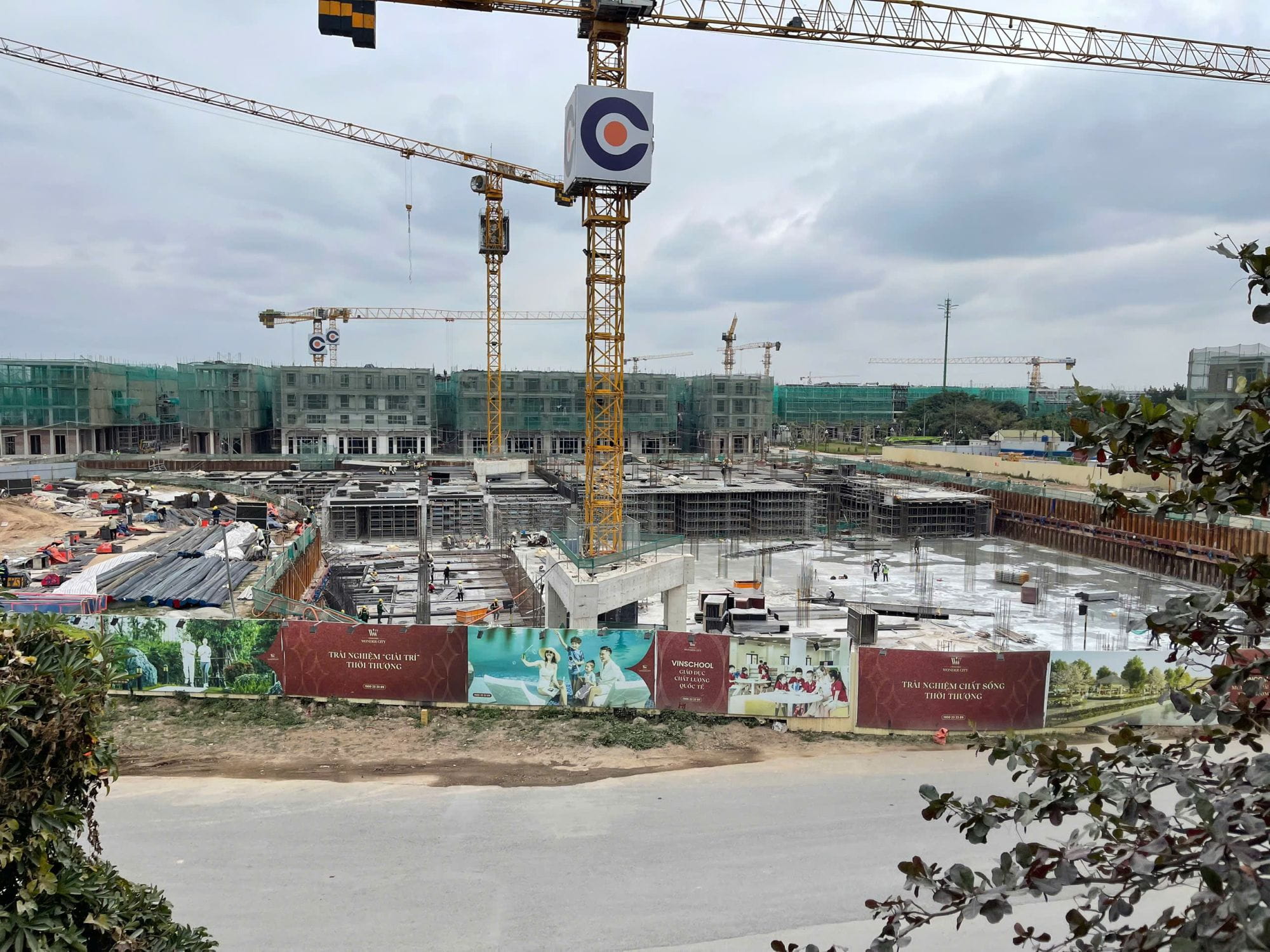 Tiến độ tổ hợp chăm sóc sức khỏe Welless Center tại Vinhomes Đan Phượng